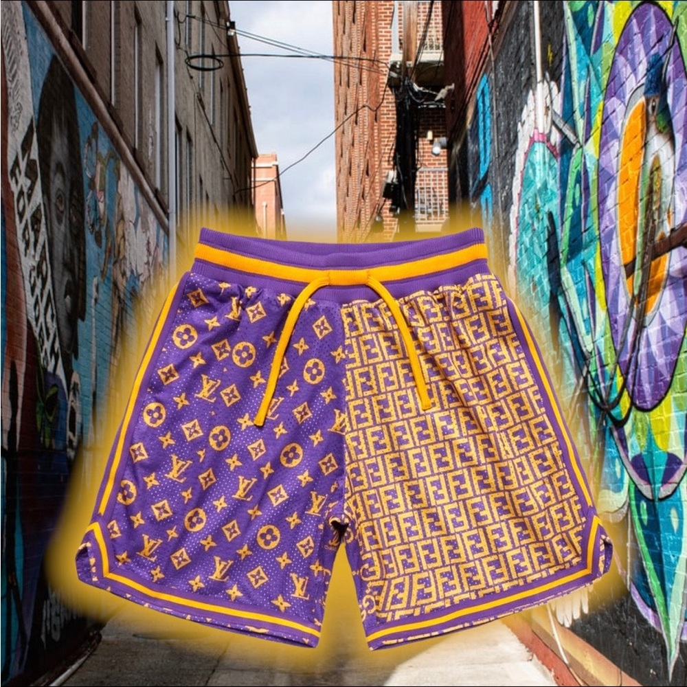 🆕 CHiNaToWN MaRKeT La LaKeRs DeSiGNeR 👩🏾‍🎨 🥾🦵🏾 MoNo SHoRTs 🩳